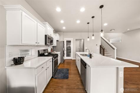 16214 78th Avenue Ct E Puyallup WA 98375
