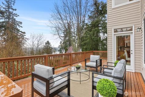 2211 204th Place NE Sammamish WA 98074