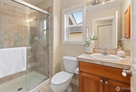 2211 204th Place NE Sammamish WA 98074