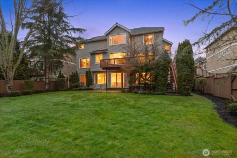 2211 204th Place NE Sammamish WA 98074