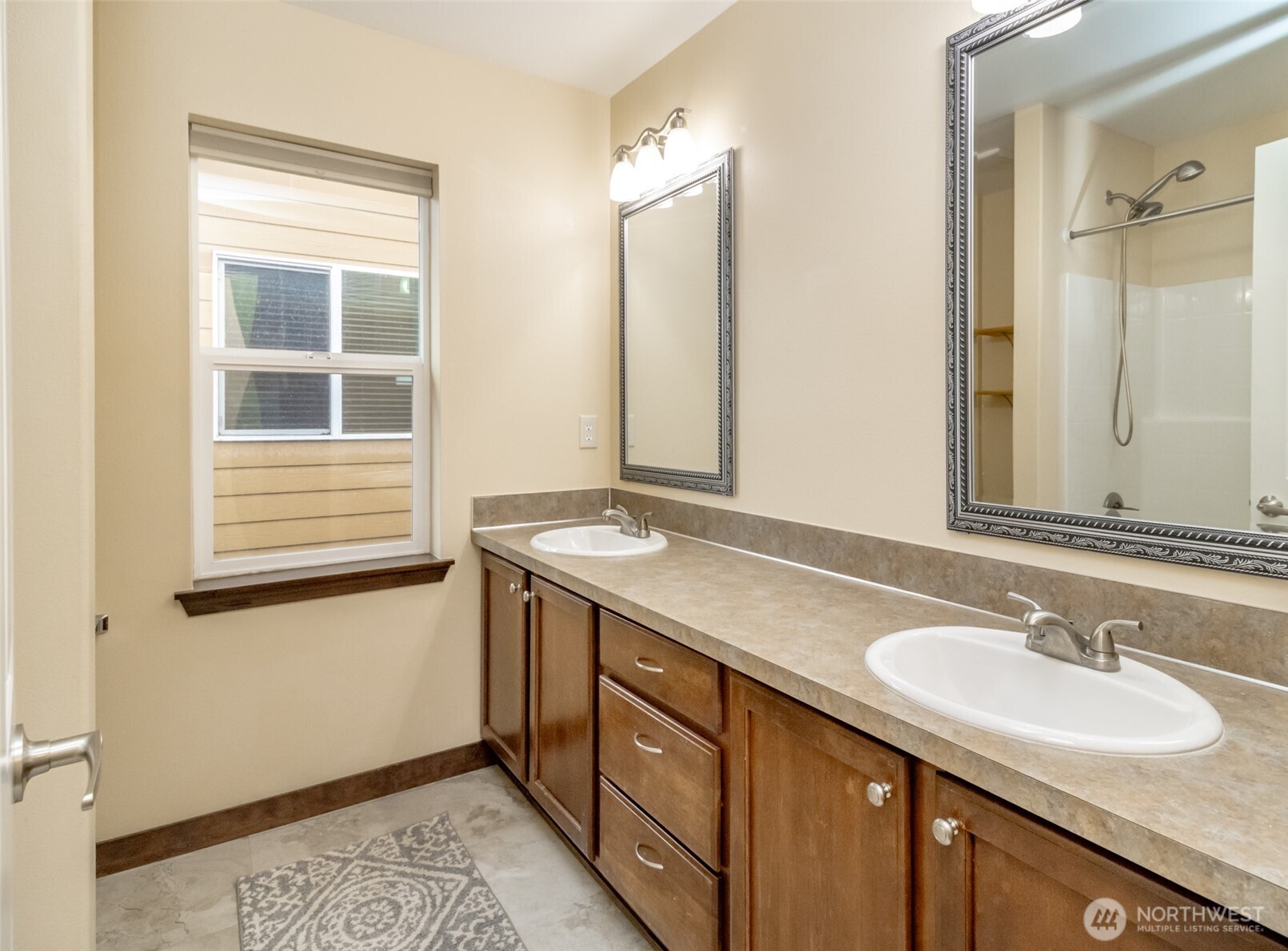 6977 Flute Street SE Lacey WA 98513