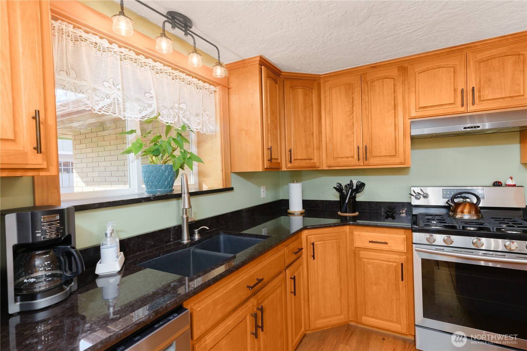 273702 Highway 101 Sequim WA 98382