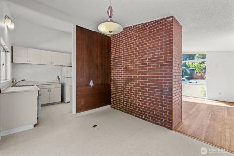 14234 SE 14th Street Bellevue WA 98007