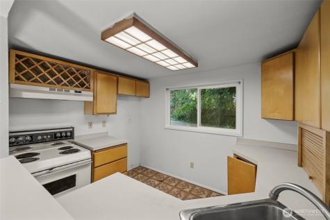 14234 SE 14th Street Bellevue WA 98007