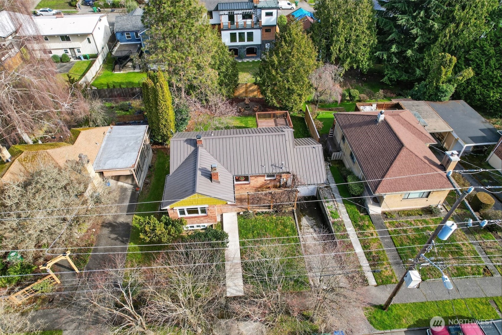 6522 38th Avenue NE Seattle WA 98115