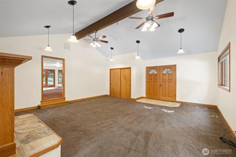 6618 196th Street SE Snohomish WA 98296