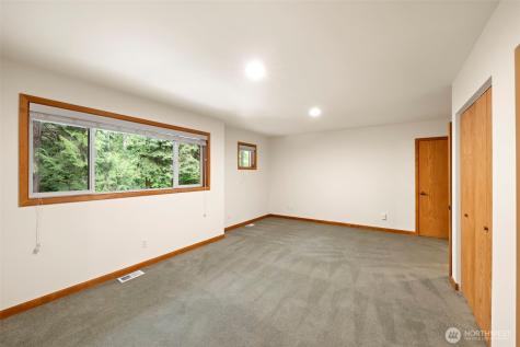 6618 196th Street SE Snohomish WA 98296