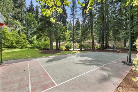 6618 196th Street SE Snohomish WA 98296