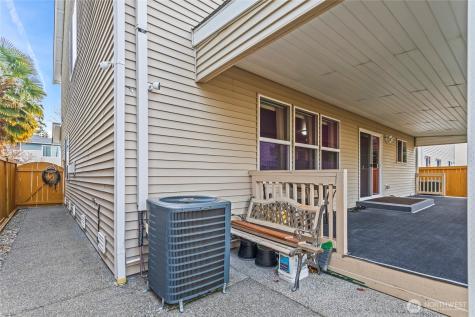 13272 227TH Kent WA 98042