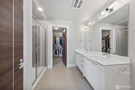 508 Heron Walk SE Sammamish WA 98074