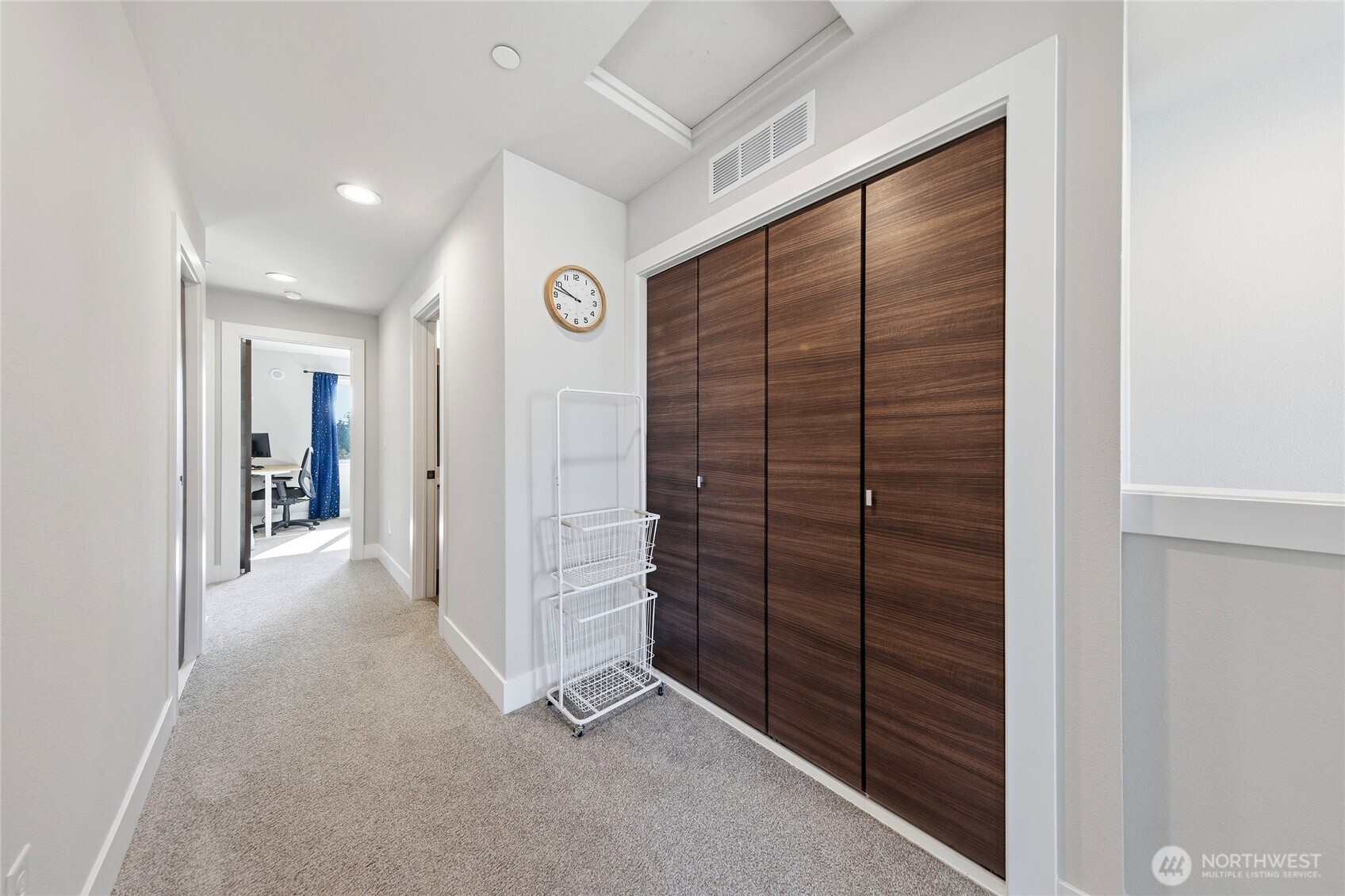 508 Heron Walk SE Sammamish WA 98074