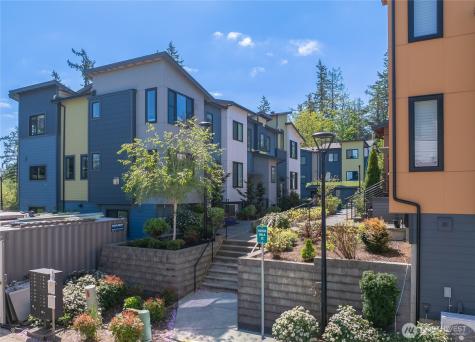 508 Heron Walk SE Sammamish WA 98074