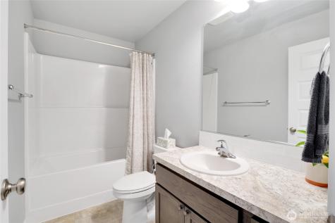 4735 W Cottontail Street Moses Lake WA 98837