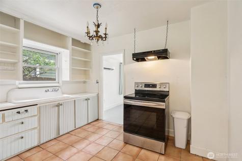3513 SW 97th Street Seattle WA 98126
