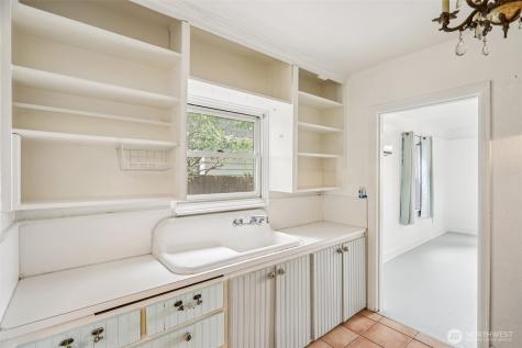 3513 SW 97th Street Seattle WA 98126