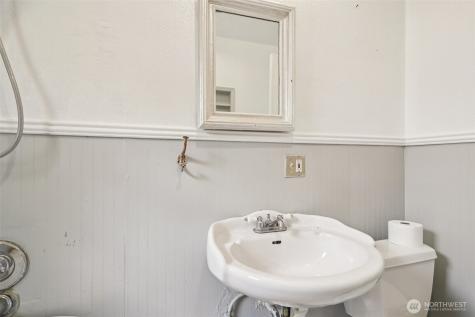 3513 SW 97th Street Seattle WA 98126