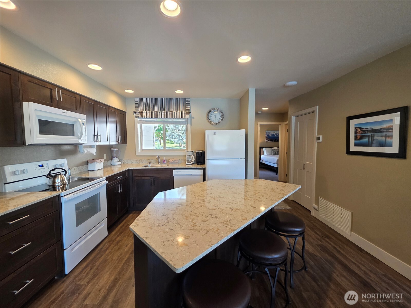 1 Beach 585-n Manson WA 98831