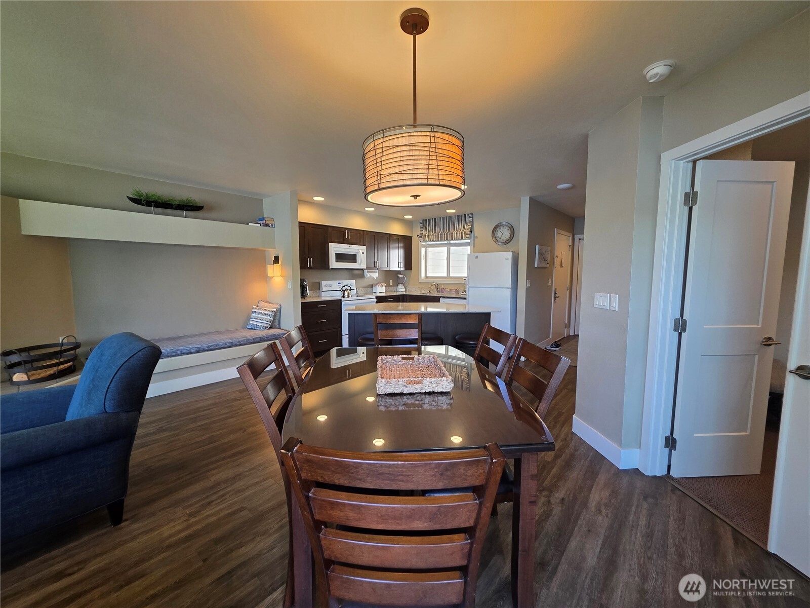 1 Beach 585-n Manson WA 98831
