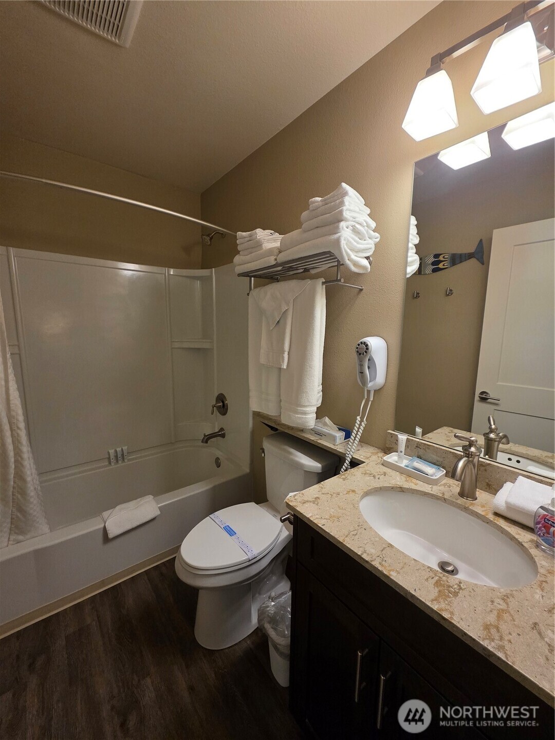 1 Beach 585-n Manson WA 98831