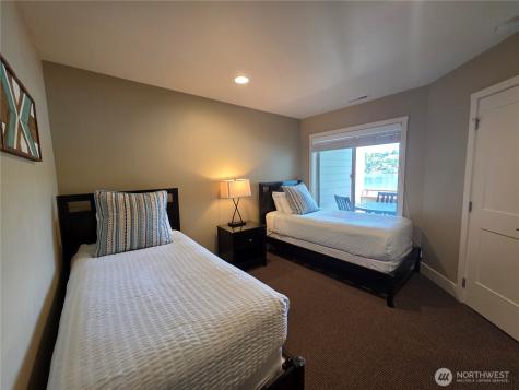 1 Beach 585-n Manson WA 98831