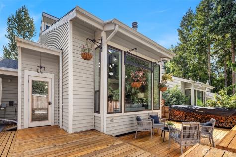 1400 Bellevue Way SE Bellevue WA 98004