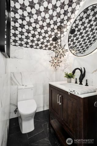 1400 Bellevue Way SE Bellevue WA 98004