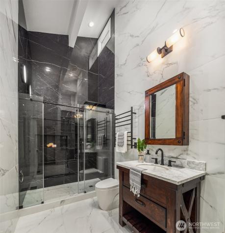 1400 Bellevue Way SE Bellevue WA 98004