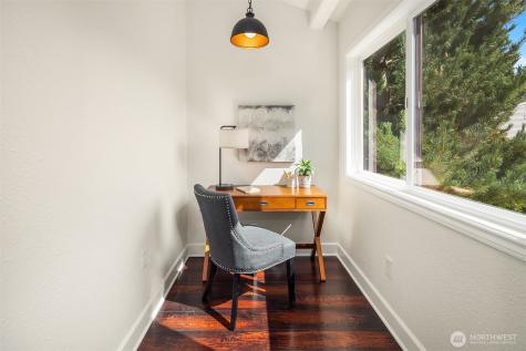 1400 Bellevue Way SE Bellevue WA 98004