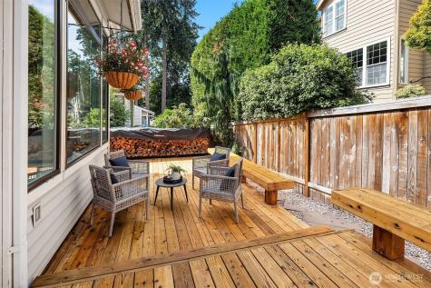 1400 Bellevue Way SE Bellevue WA 98004