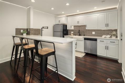 1400 Bellevue Way SE Bellevue WA 98004