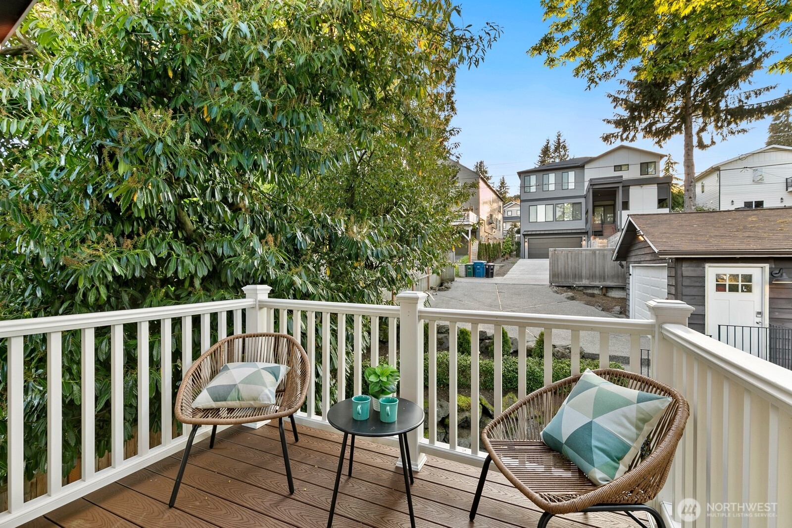 3219 34th Avenue W Seattle WA 98199