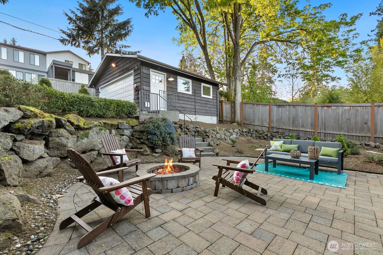 3219 34th Avenue W Seattle WA 98199