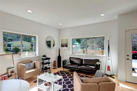 8706 S 42nd Avenue Seattle WA 98118