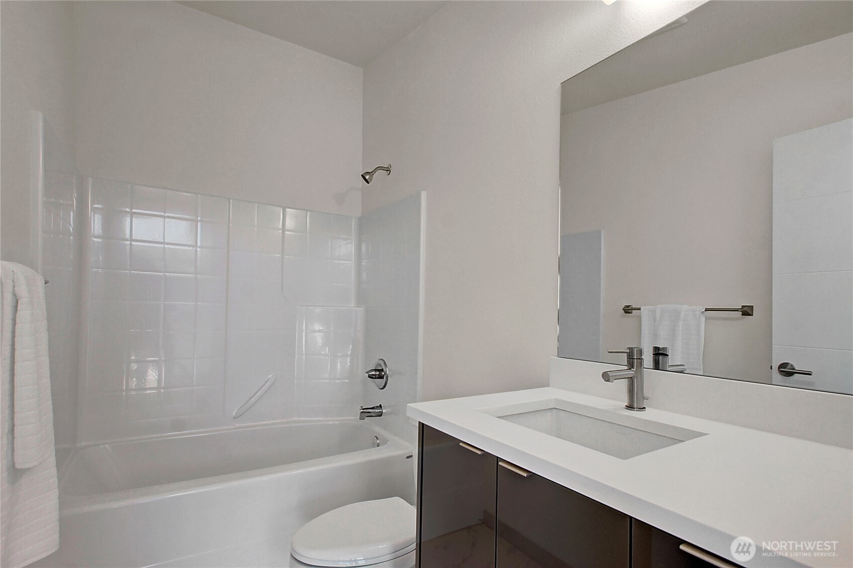 8706 S 42nd Avenue Seattle WA 98118