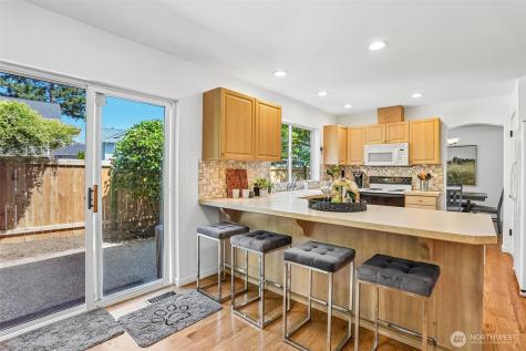 8218 NE 125th Court Kirkland WA 98034