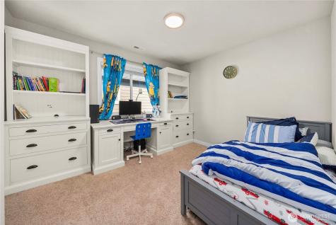 19821 75th Avenue NE Kenmore WA 98028