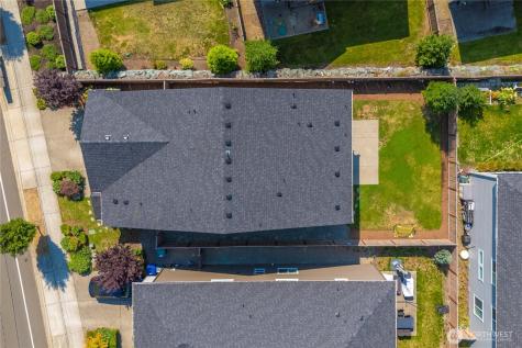 19821 75th Avenue NE Kenmore WA 98028