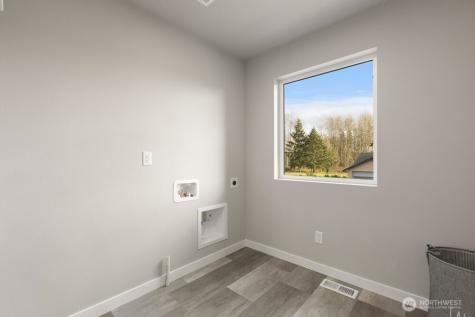 14019 17th Avenue E Tacoma WA 98445