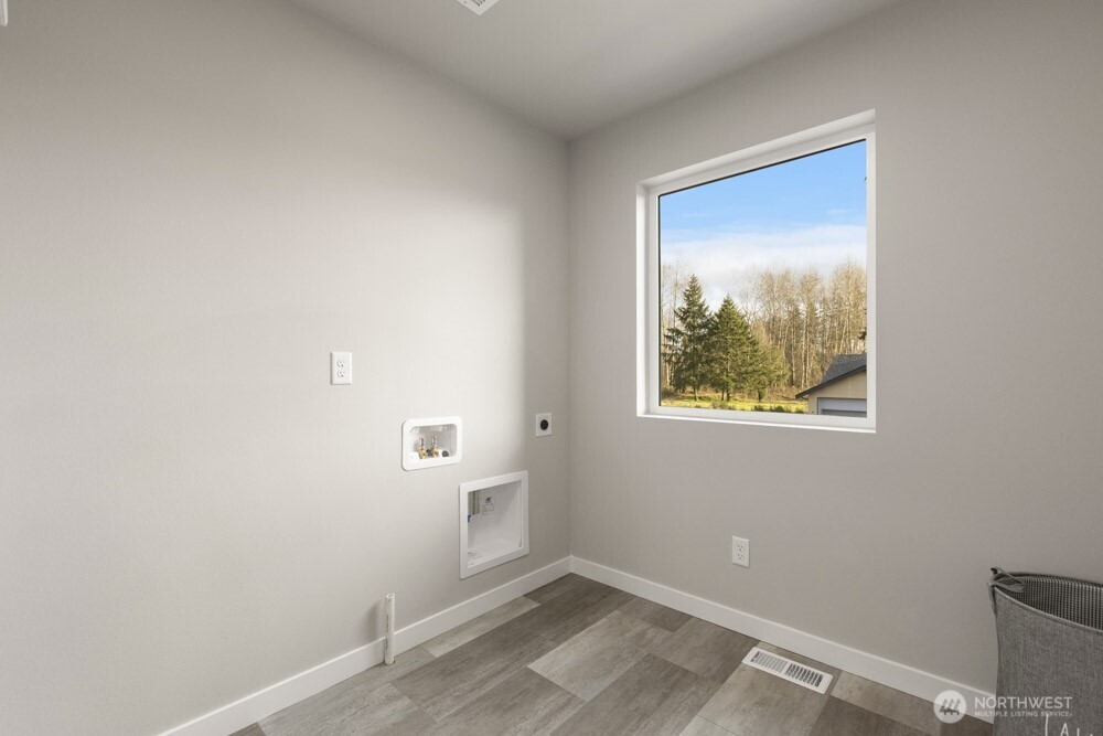 14019 17th Avenue E Tacoma WA 98445