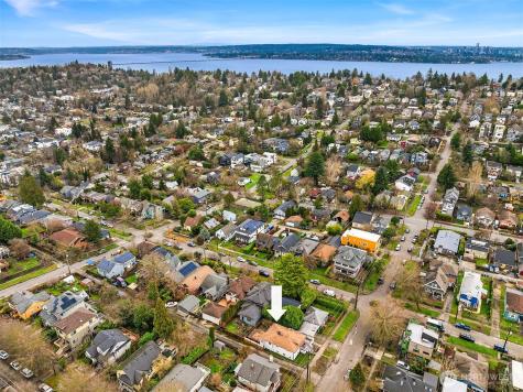 2614 E Pike Street Seattle WA 98122