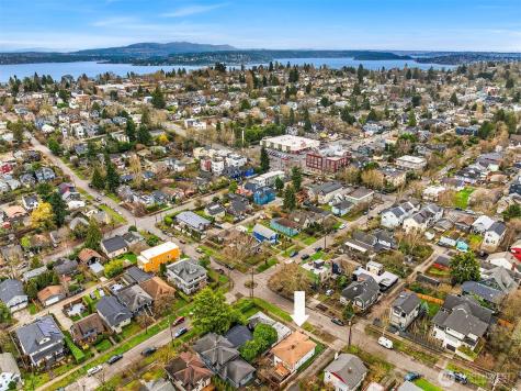 2614 E Pike Street Seattle WA 98122