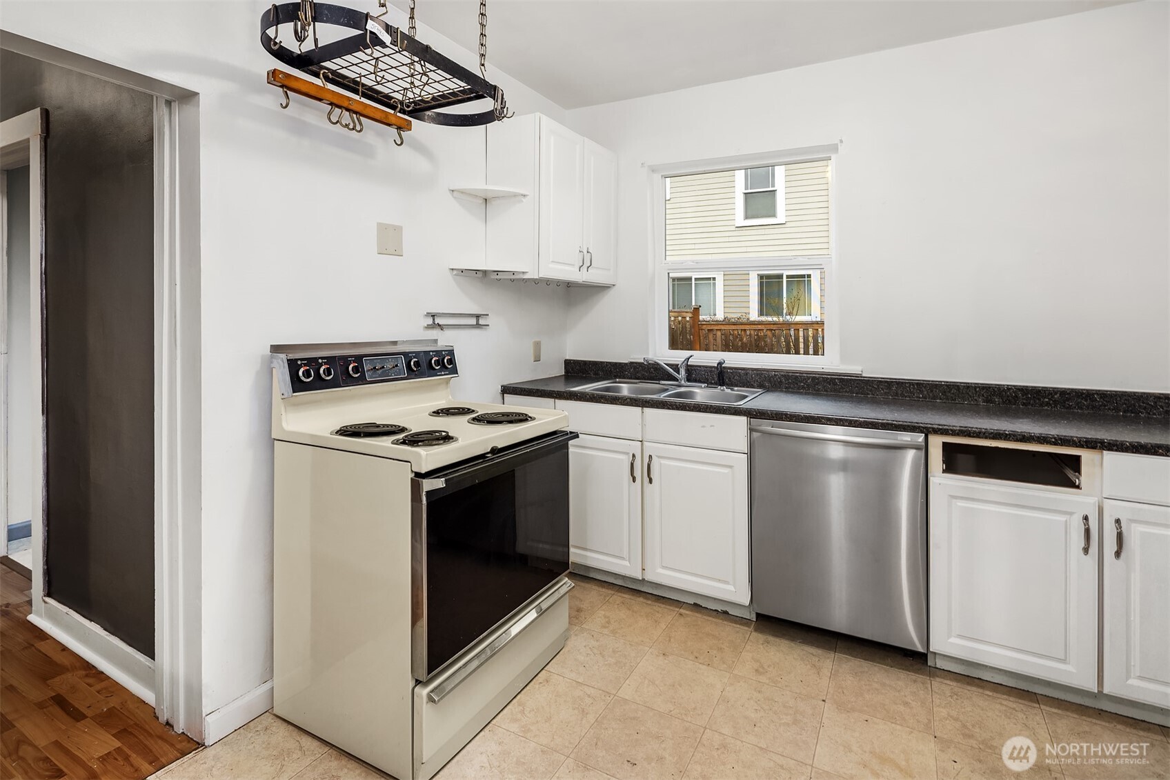 2614 E Pike Street Seattle WA 98122