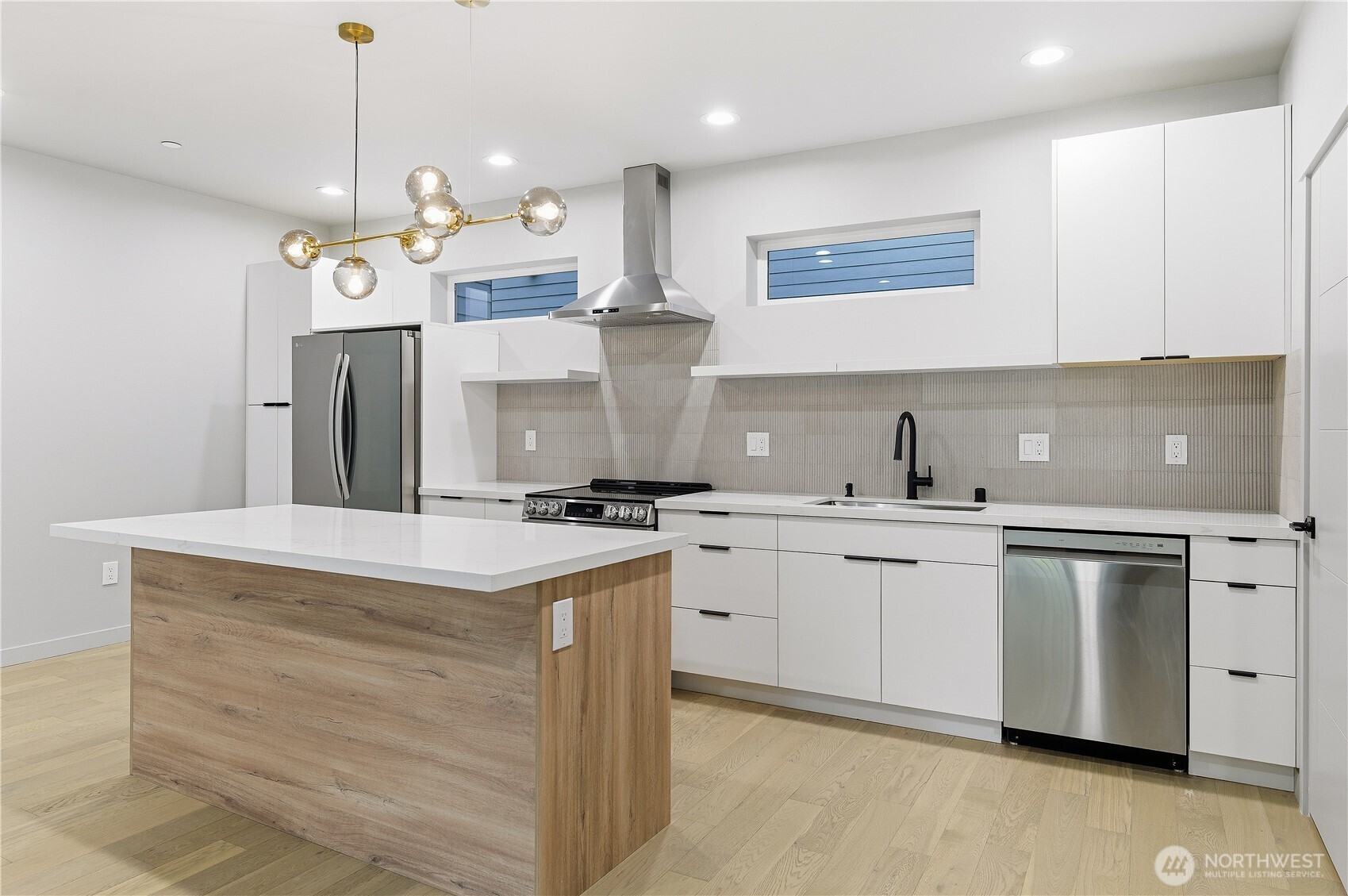 11831 59th Avenue S Seattle WA 98178