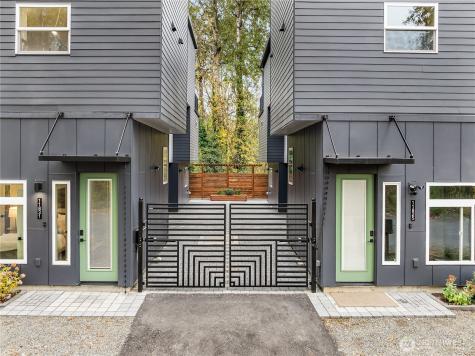 11831 59th Avenue S Seattle WA 98178