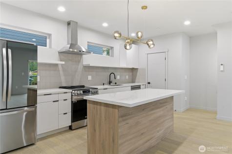 11831 59th Avenue S Seattle WA 98178