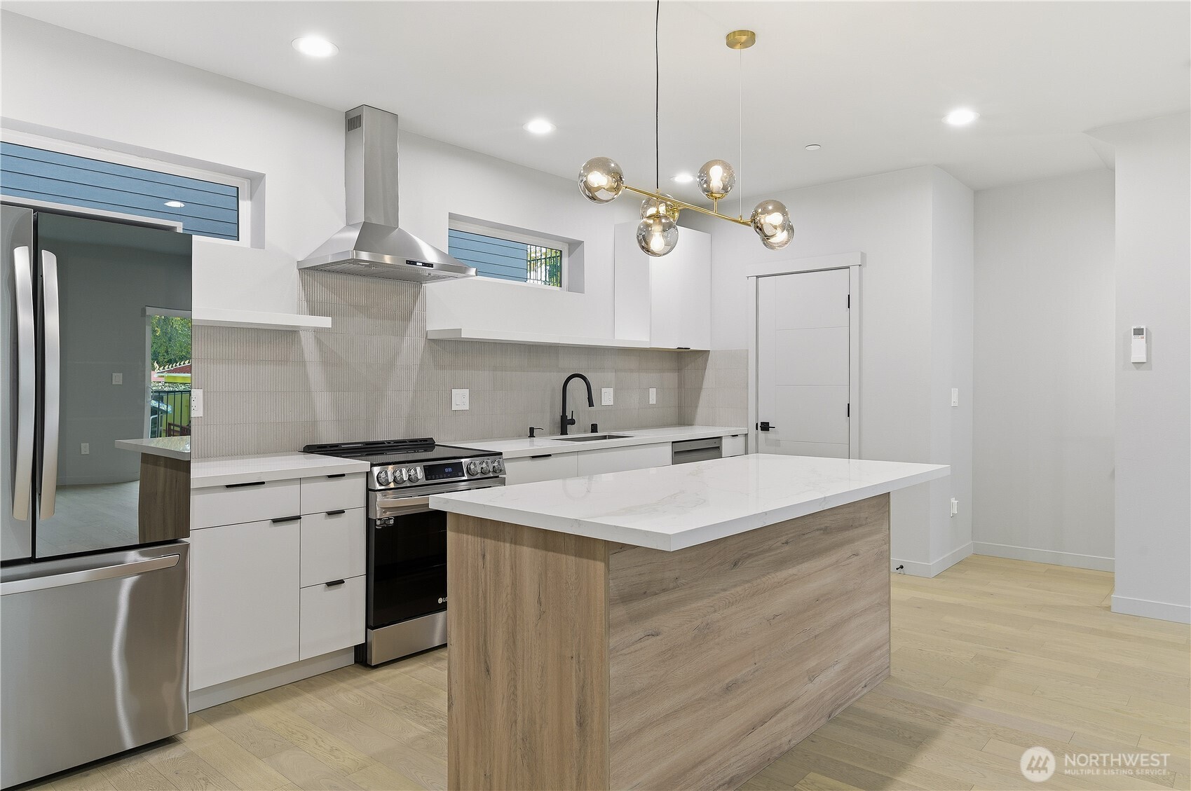 11831 59th Avenue S Seattle WA 98178