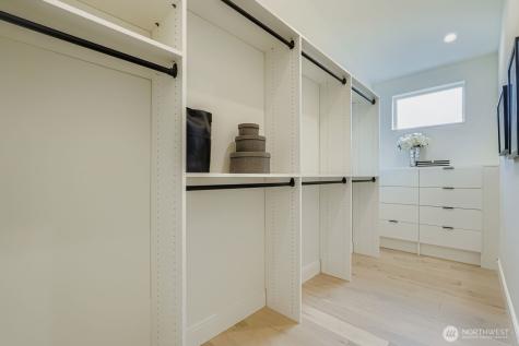 8810 41st Avenue SW Seattle WA 98136