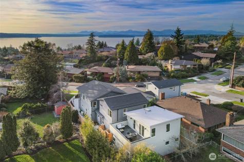 8810 41st Avenue SW Seattle WA 98136