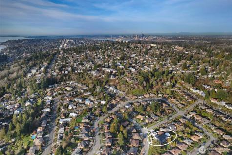 8810 41st Avenue SW Seattle WA 98136