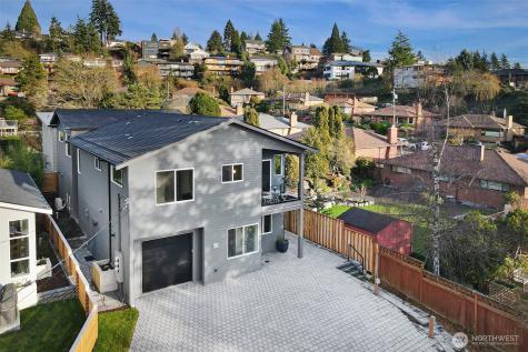 8810 41st Avenue SW Seattle WA 98136